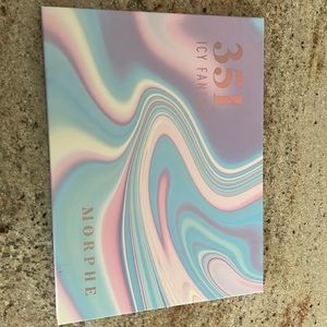 Morphe ICY fantasy palette